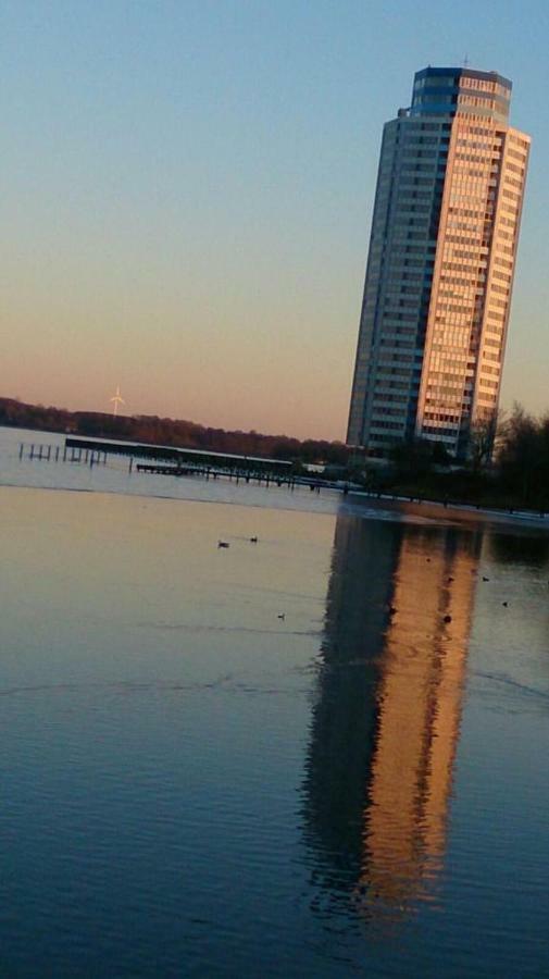 Ferienwohnung Naboo Шлесвиг Екстериор снимка